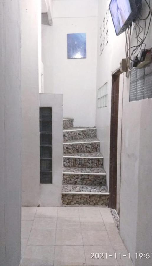Hostel Greenkost Sintang Zewnętrze zdjęcie