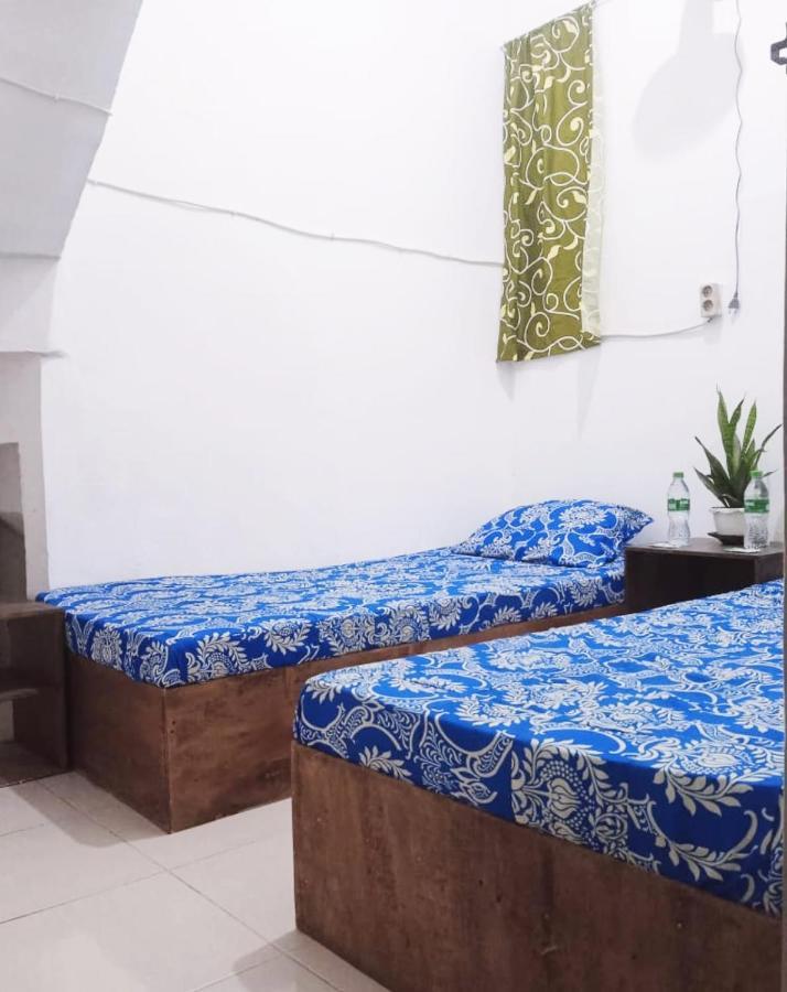 Hostel Greenkost Sintang Zewnętrze zdjęcie