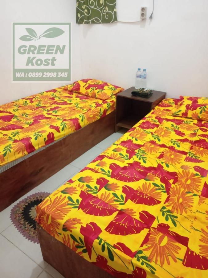 Hostel Greenkost Sintang Zewnętrze zdjęcie